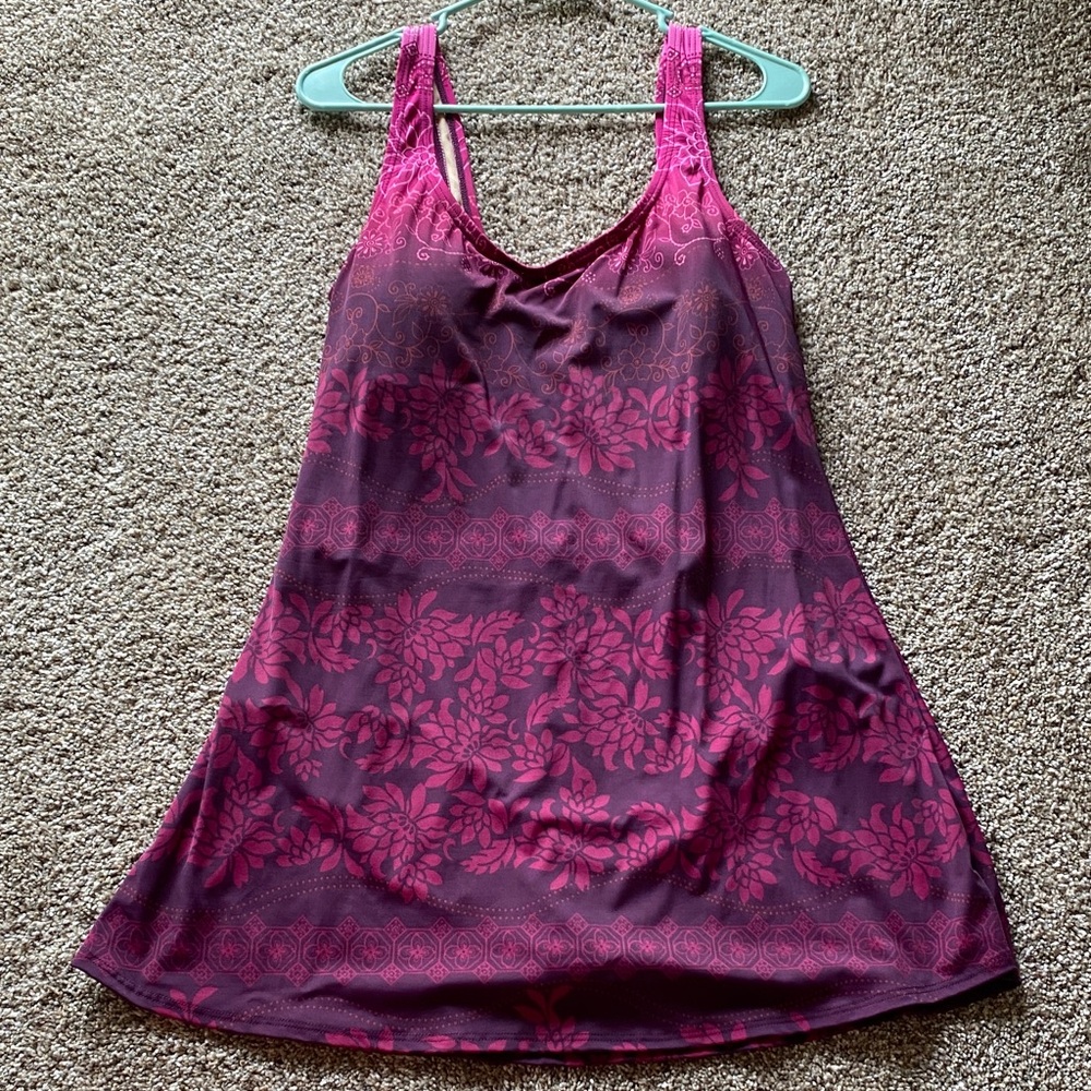 🖤 💛Islander Women’s One-Piece Swim Dress in Fuchsia and Plum E